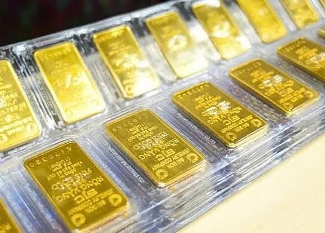 Gi&aacute; v&agrave;ng h&ocirc;m nay 21 / 12: Nh&agrave; đầu tư c&oacute; l&atilde;i nhẹ giữa bối cảnh thị trường ổn định - Ảnh 1.