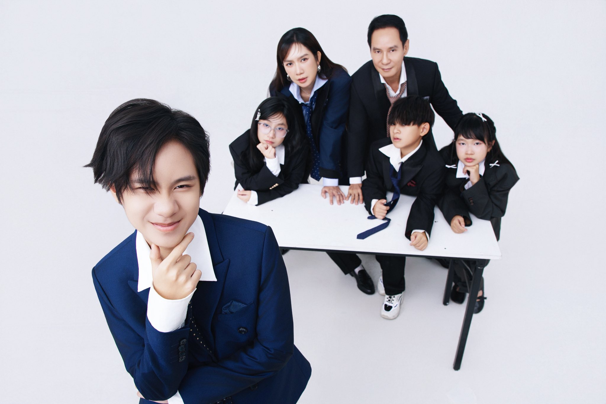 L&yacute; Hải v&agrave; Minh H&agrave; kỷ niệm 15 năm ng&agrave;y cưới hạnh ph&uacute;c b&ecirc;n 4 con - Ảnh 4.