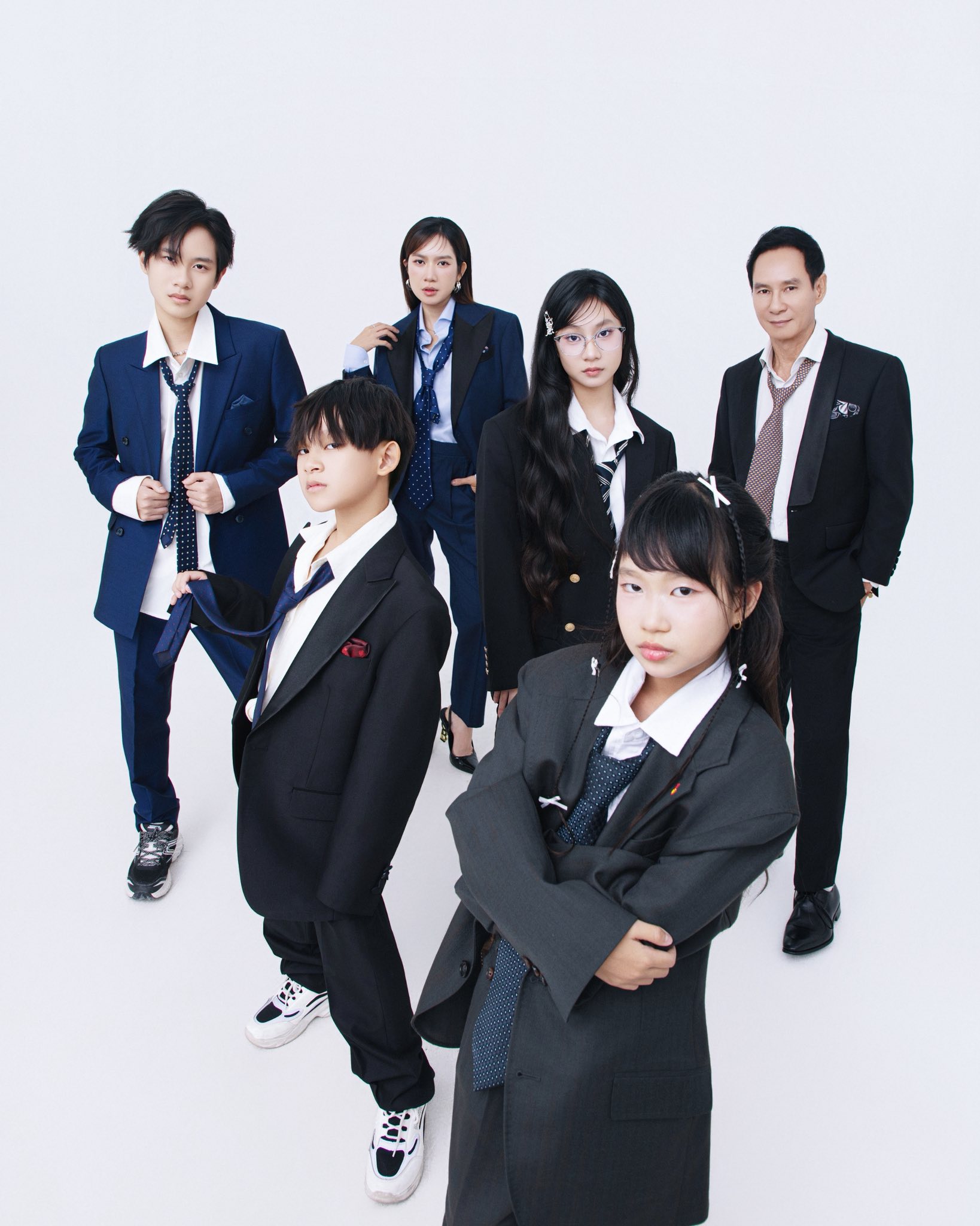 L&yacute; Hải v&agrave; Minh H&agrave; kỷ niệm 15 năm ng&agrave;y cưới hạnh ph&uacute;c b&ecirc;n 4 con - Ảnh 7.