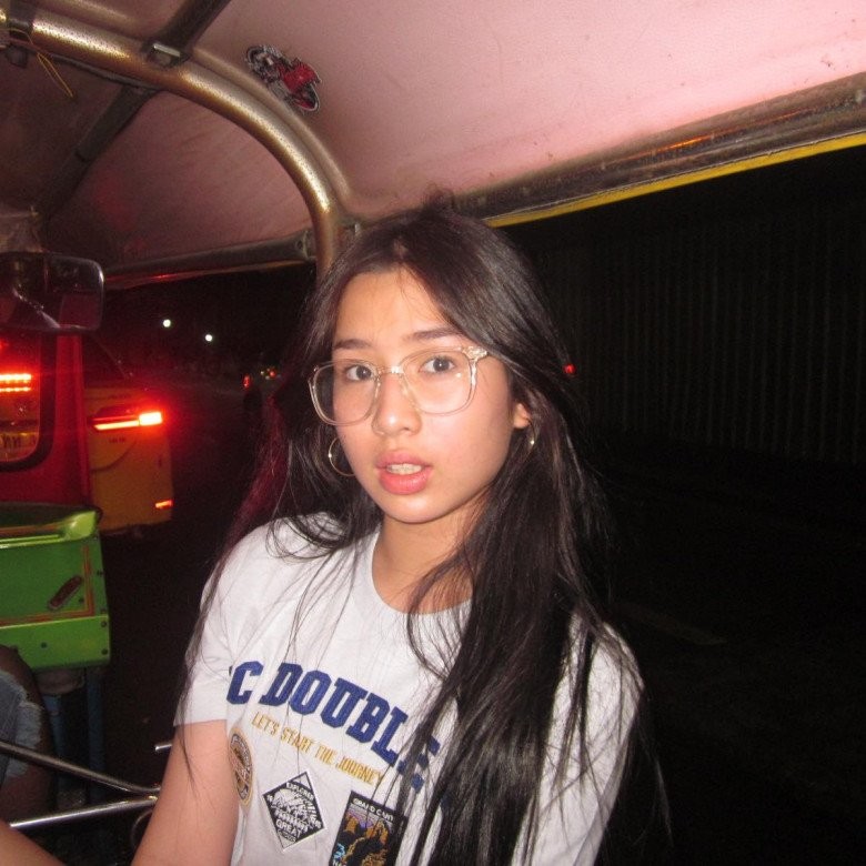 Hồ Ho&agrave;i Anh khoe khoảnh khắc hạnh ph&uacute;c b&ecirc;n 2 con g&aacute;i xinh đẹp của m&igrave;nh - Ảnh 7.