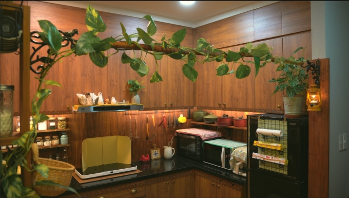 8X biến g&oacute;c nh&agrave; 3 m2 th&agrave;nh căn bếp cảm hứng Ghibli Nhật Bản - Ảnh 11.