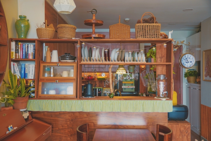 8X biến g&oacute;c nh&agrave; 3 m2 th&agrave;nh căn bếp cảm hứng Ghibli Nhật Bản - Ảnh 2.