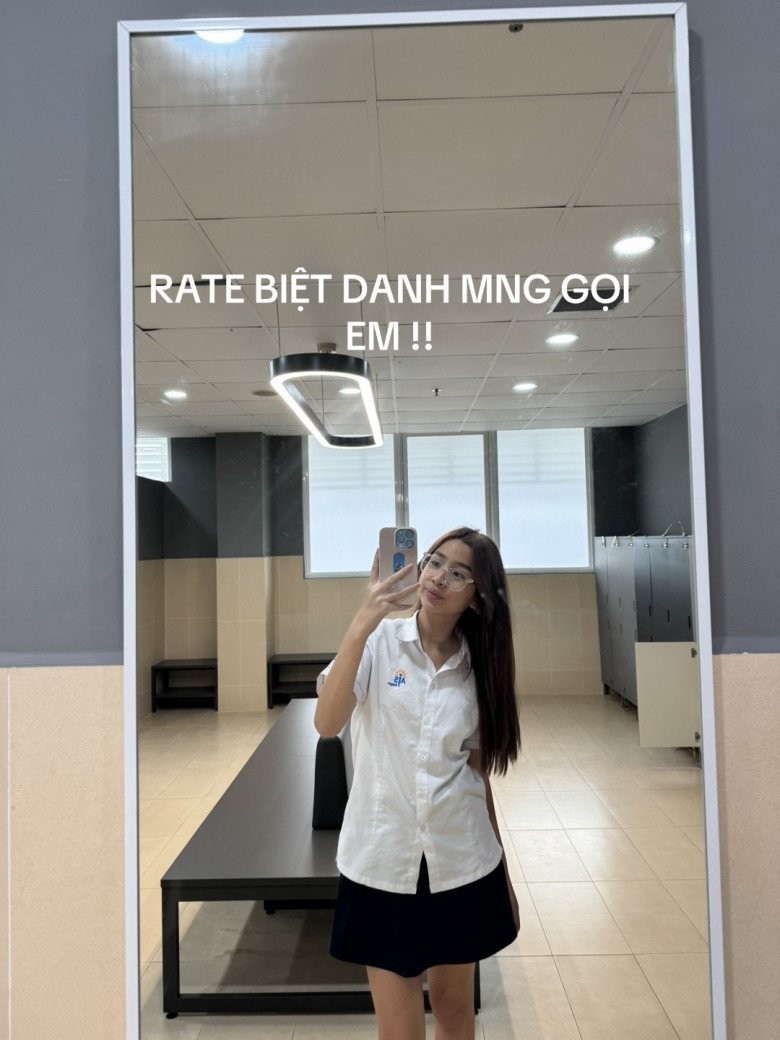 Hồ Ho&agrave;i Anh khoe khoảnh khắc hạnh ph&uacute;c b&ecirc;n 2 con g&aacute;i xinh đẹp của m&igrave;nh - Ảnh 8.