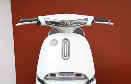 Xe m&aacute;y điện gi&aacute; rẻ tại Việt Nam: Thiết kế hiện đại v&agrave; động cơ mạnh mẽ - Ảnh 3.