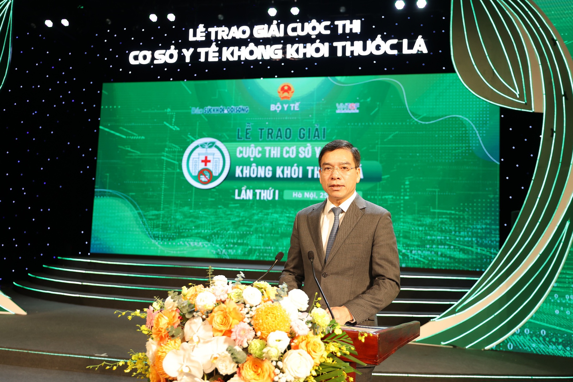 Trực tiếp Lễ  trao Giải Cuộc thi &ldquo;Cơ sở y tế kh&ocirc;ng kh&oacute;i thuốc l&aacute;&rdquo; lần thứ I- Ảnh 1.