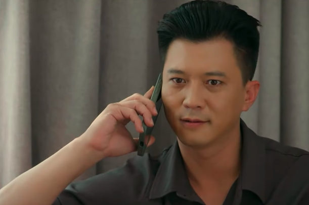 D&ugrave; 'bắt c&aacute; hai tay', Duy&ecirc;n vẫn nghi ngờ B&aacute;ch c&oacute; mối quan hệ mờ &aacute;m - Ảnh 2.