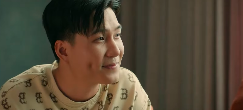 D&ugrave; 'bắt c&aacute; hai tay', Duy&ecirc;n vẫn nghi ngờ B&aacute;ch c&oacute; mối quan hệ mờ &aacute;m - Ảnh 1.