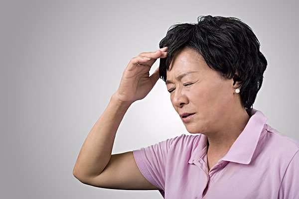 Kh&ocirc;ng đau đầu nhưng vẫn c&oacute; thể đột quỵ: 6 t&iacute;n hiệu &ldquo;im lặng&rdquo; của nhồi m&aacute;u n&atilde;o m&agrave; b&aacute;c sĩ cũng lo ngại- Ảnh 3.