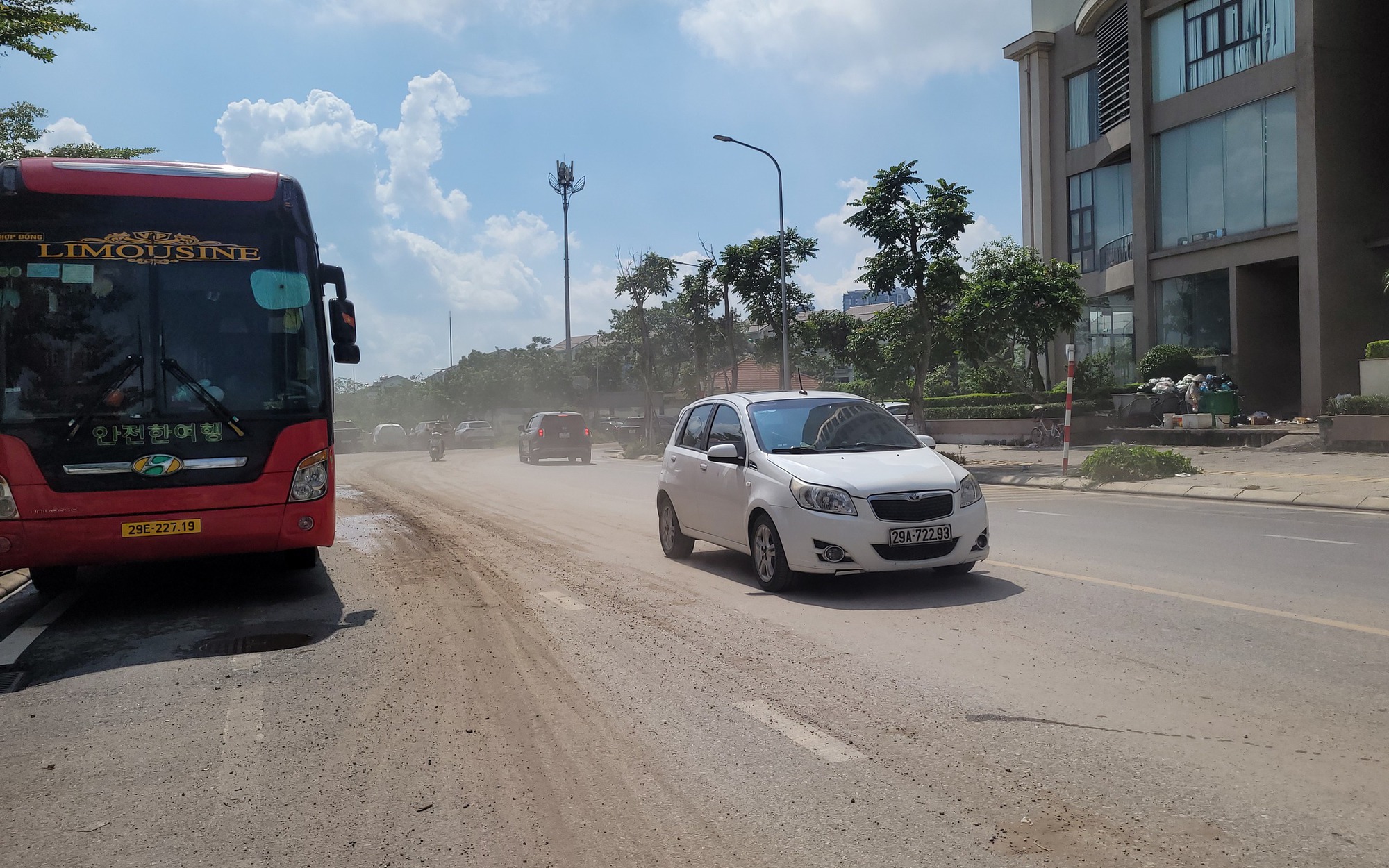 H&agrave; Nội triển khai tổng thể c&aacute;c giải ph&aacute;p khắc phục điểm nghẽn &ocirc; nhiễm m&ocirc;i trường