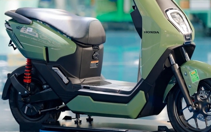 Gi&aacute; xe Honda Vision 2026 giảm kỷ lục , kh&aacute;ch Việt đua chốt đơn xe m&aacute;y - Ảnh 1.