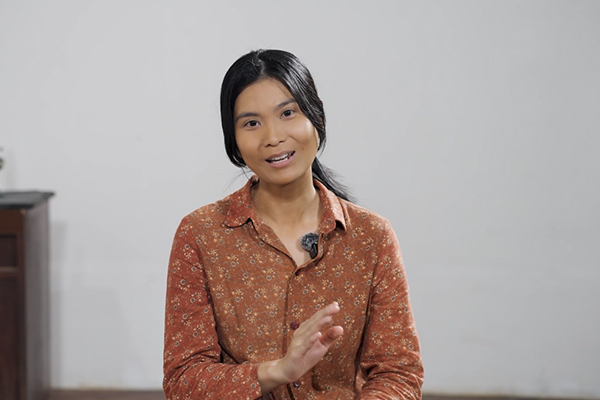 Nữ chính 'Nhà hai chủ' bật khóc vì vai diễn khó, suýt trả kịch bản cho đạo diễn - Ảnh 2. Nữ chính 'Nhà hai chủ' bật khóc vì vai diễn khó, suýt trả kịch bản cho đạo diễn - Ảnh 2.