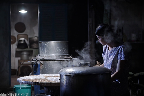 Nữ chính 'Nhà hai chủ' bật khóc vì vai diễn khó, suýt trả kịch bản cho đạo diễn - Ảnh 4. Nữ chính 'Nhà hai chủ' bật khóc vì vai diễn khó, suýt trả kịch bản cho đạo diễn - Ảnh 4.