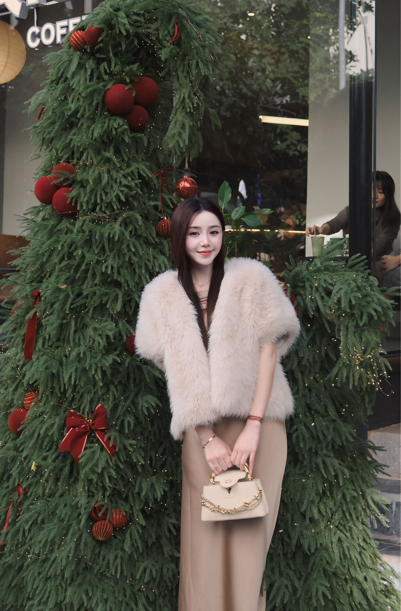 Học lỏm 2 outfit mùa đông chất lừ của Quỳnh Kool cho phái đẹp - Ảnh 4.