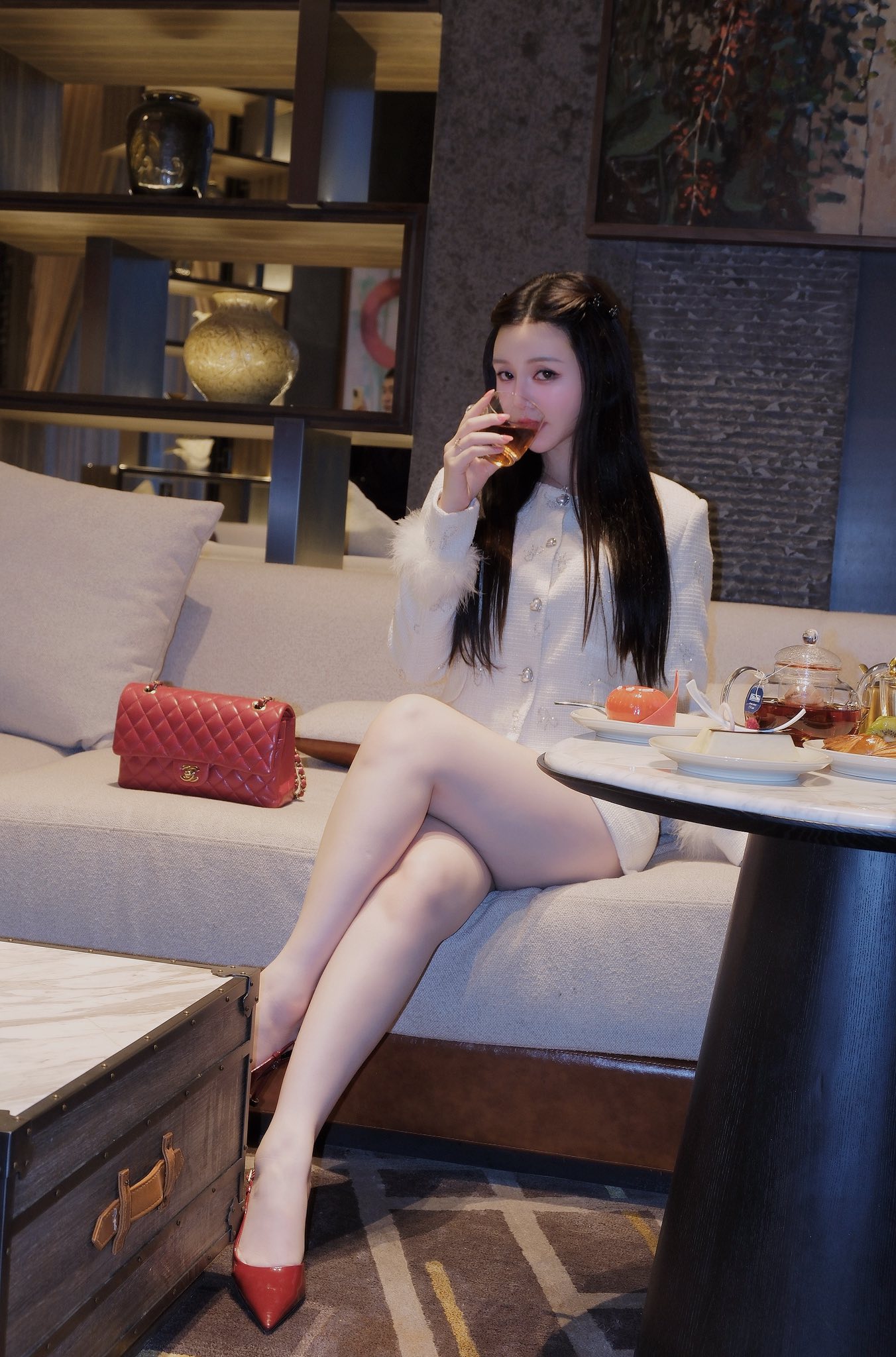 Học lỏm 2 outfit mùa đông chất lừ của Quỳnh Kool cho phái đẹp - Ảnh 10.