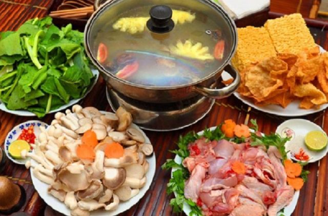 Cách nấu lẩu gà chua cay, thơm ngon cho mùa đông ấm áp - Ảnh 3. Cách nấu lẩu gà chua cay, thơm ngon cho mùa đông ấm áp - Ảnh 3.