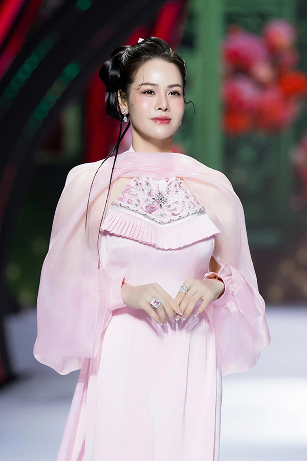 Nhật Kim Anh giờ ra sao, làm gì sau 8 năm ly hôn? - Ảnh 8.