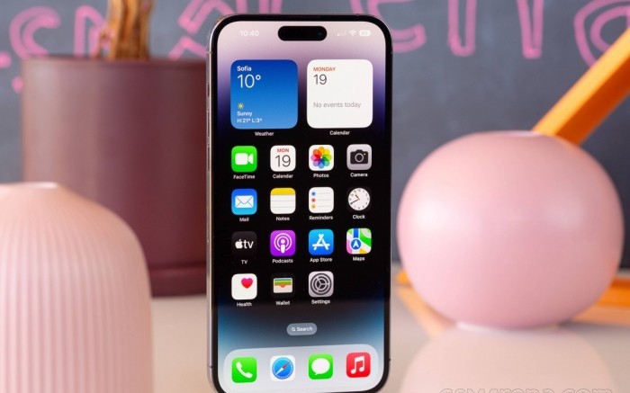 Gi&aacute; iPhone 17, 17 Pro Max giảm cả triệu đồng, cực dễ mua, cơ hội lớn cho kh&aacute;ch h&agrave;ng ngay đầu năm 2026 - Ảnh 1.