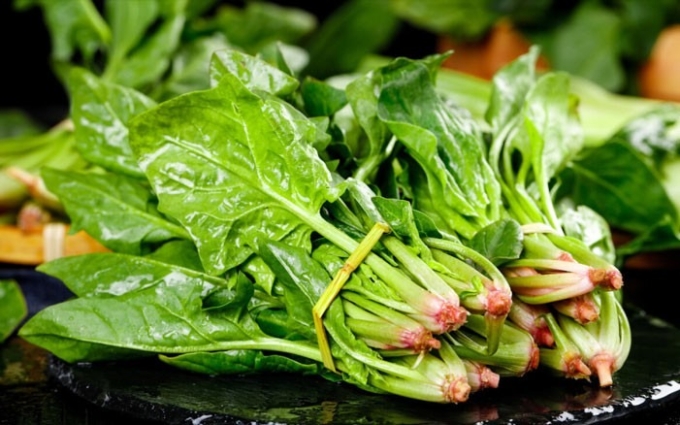 6 nh&oacute;m thực phẩm n&ecirc;n chần trước khi nấu - Ảnh 1.