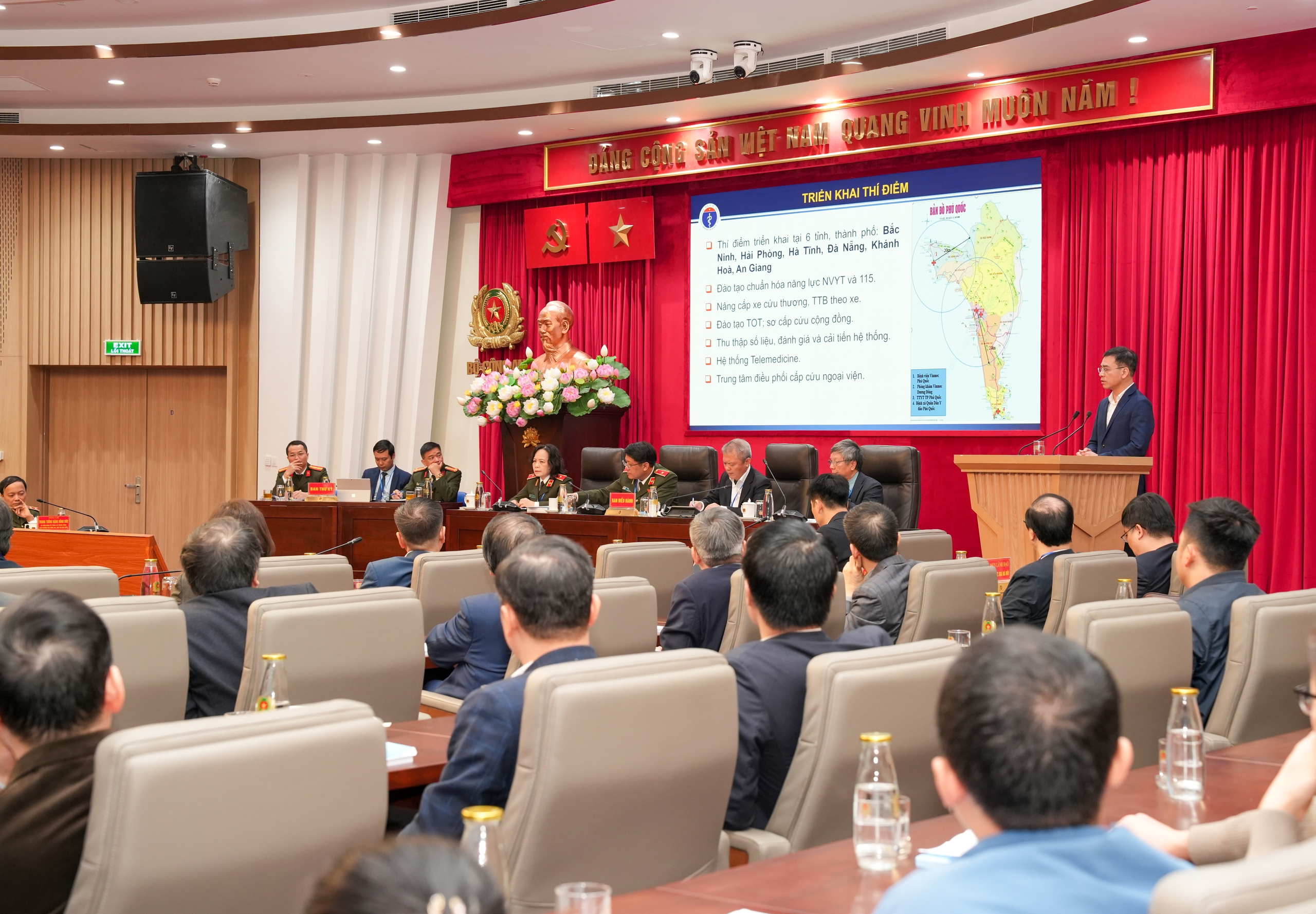 Đưa nội dung cấp cứu ngoại viện vào chương trình đào tạo trong các học viện, trường Công an nhân dân - Ảnh 5. Đưa nội dung cấp cứu ngoại viện vào chương trình đào tạo trong các học viện, trường Công an nhân dân - Ảnh 5.