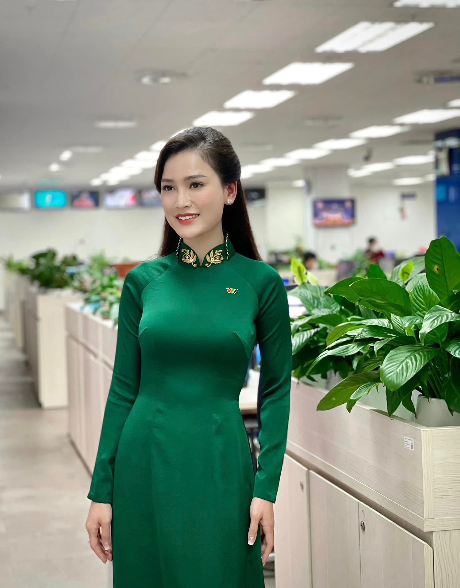 Nữ BTV thời sự xinh đẹp quê Lạng Sơn sống kín tiếng bậc nhất VTV - Ảnh 3.