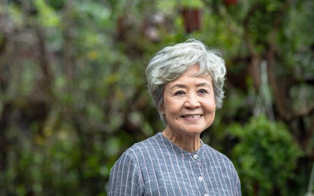 Lương hưu 7 triệu vẫn vui vẻ, hạnh phúc: Công thức sống an nhiên của cụ bà đơn độc - Ảnh 1.