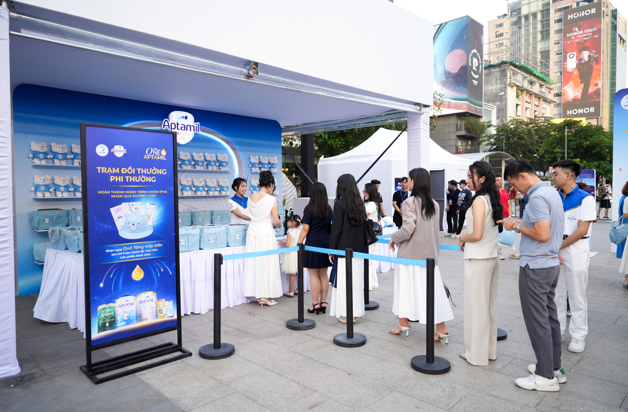 Khám phá sự kiện 'Vũ trụ dưỡng chất One Aptamil' do Danone và Aptamil tổ chức tại Việt Nam - Ảnh 3. Khám phá sự kiện 'Vũ trụ dưỡng chất One Aptamil' do Danone và Aptamil tổ chức tại Việt Nam - Ảnh 3.