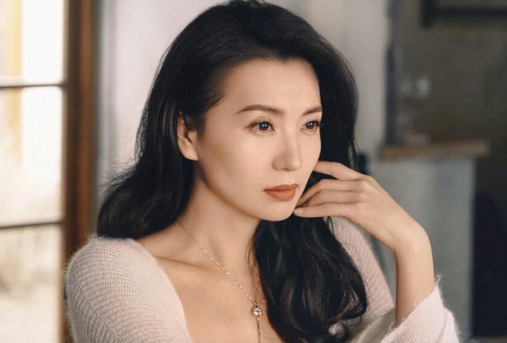 Điêu Thuyền đẹp nhất màn ảnh: Từ bỏ nghệ thuật cưới đại gia, giờ làm giảng viên - Ảnh 3. Điêu Thuyền đẹp nhất màn ảnh: Từ bỏ nghệ thuật cưới đại gia, giờ làm giảng viên - Ảnh 3.