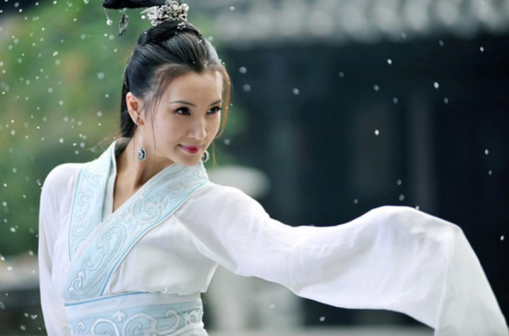 Điêu Thuyền đẹp nhất màn ảnh: Từ bỏ nghệ thuật cưới đại gia, giờ làm giảng viên - Ảnh 2. Điêu Thuyền đẹp nhất màn ảnh: Từ bỏ nghệ thuật cưới đại gia, giờ làm giảng viên - Ảnh 2.