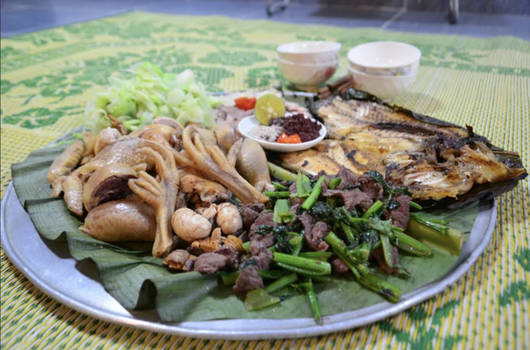 Một loài vật trong truyền thuyết Việt Nam có thật ngoài đời, nay thành đặc sản đắt đỏ - Ảnh 3.