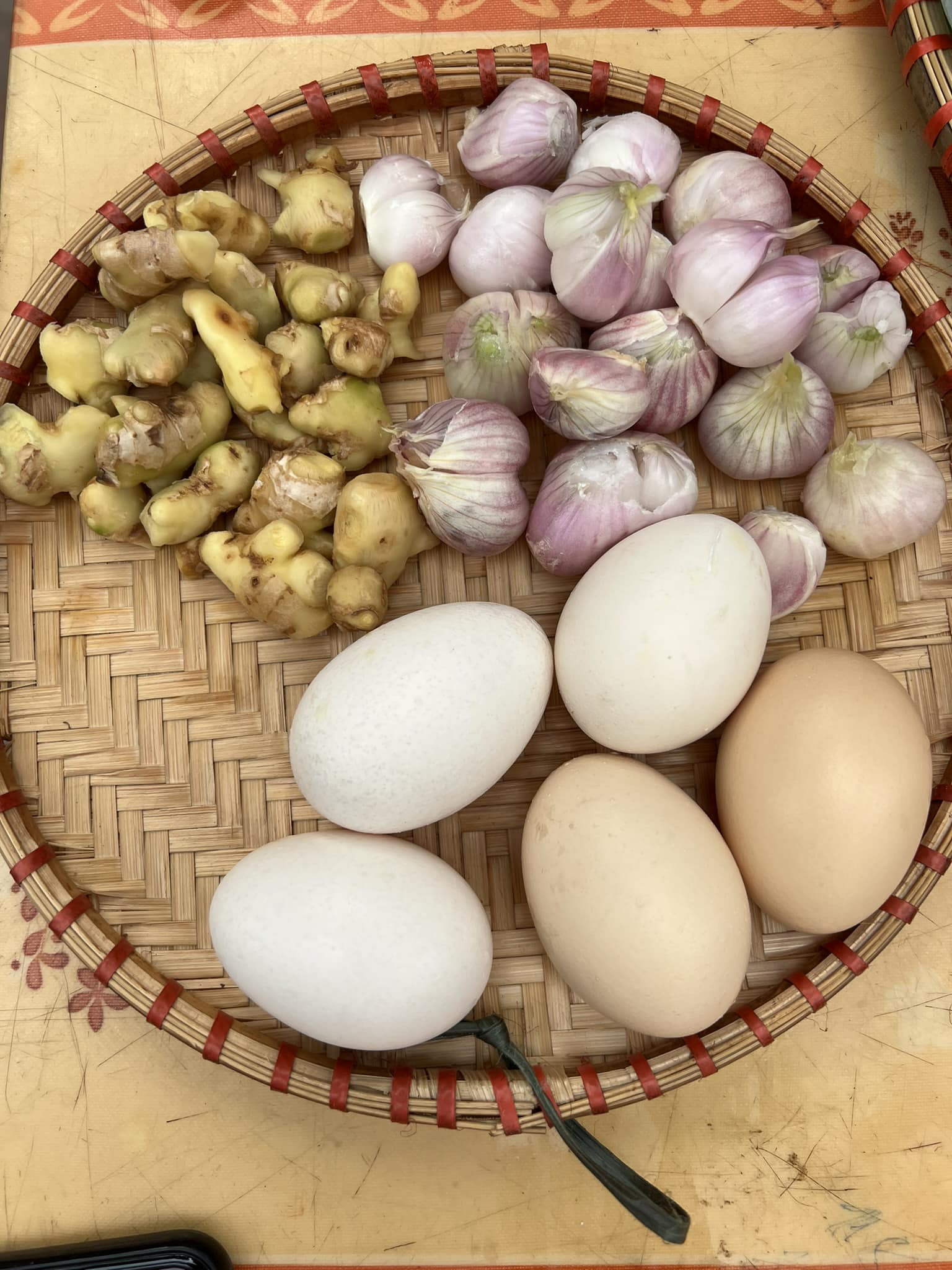 Đặc sản 'ăn chơi' vị ngon lạ ở Hưng Yên, khách ở xa có tiền cũng khó mua - Ảnh 2.