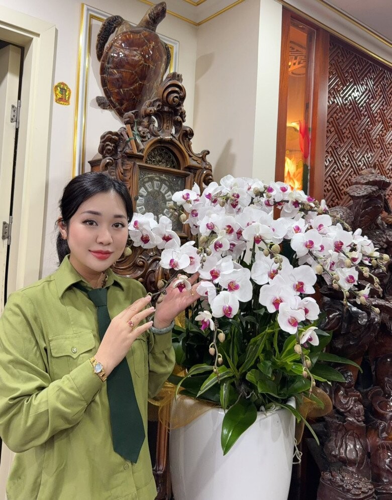 Tổ ấm rực rỡ của NSND Tự Long - Ảnh 5. Tổ ấm rực rỡ của NSND Tự Long - Ảnh 5.