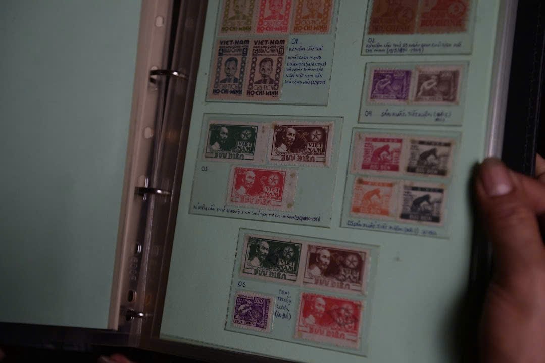 Người đàn ông Ninh Bình sưu tầm 700 đồng tiền xưa trong suốt 30 năm - Ảnh 3. Người đàn ông Ninh Bình sưu tầm 700 đồng tiền xưa trong suốt 30 năm - Ảnh 3.