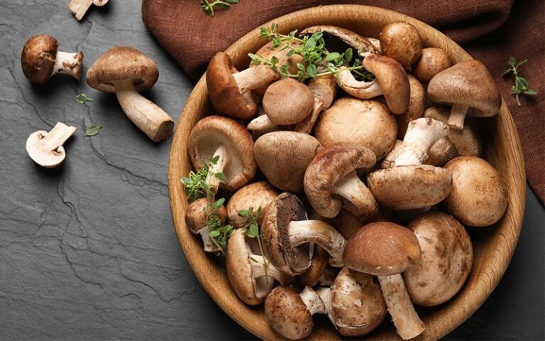 Tế bào ung thư 'sợ' nhất 5 thực phẩm rẻ tiền này, người Việt tăng cường ăn để ngừa bệnh, kéo dài tuổi thọ - Ảnh 6.