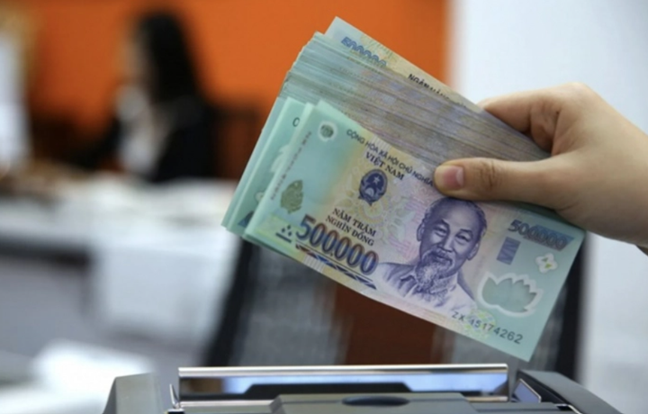 Lãi suất ngân hàng khi gửi 100 triệu đồng cao nhất tới 6,9%: Bất ngờ số tiền lãi nhận được? - Ảnh 2. Lãi suất ngân hàng khi gửi 100 triệu đồng cao nhất tới 6,9%: Bất ngờ số tiền lãi nhận được? - Ảnh 2.