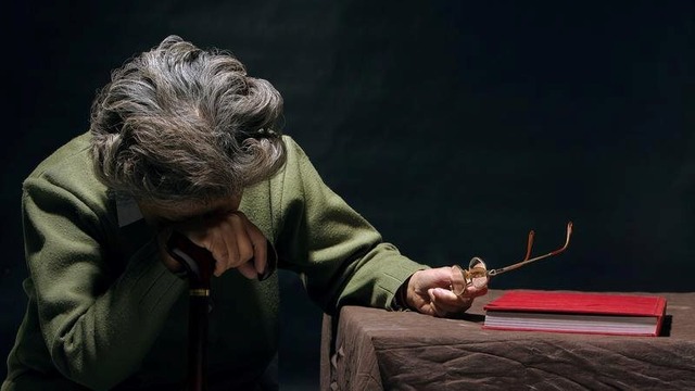 Không cho con cả vay 300 triệu nhưng cho con út hơn 1 tỷ: Bị điều tiếng nhưng tôi không hối hận - Ảnh 1. Không cho con cả vay 300 triệu nhưng cho con út hơn 1 tỷ: Bị điều tiếng nhưng tôi không hối hận - Ảnh 1.