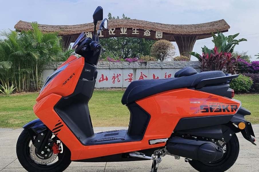 Xe ga 150cc giá 22 triệu đồng đẹp hiện đại, trang bị chẳng kém SH Mode, rẻ hơn cả Vision, chỉ ngang xe số Wave Alpha khuấy đảo thị trường - Ảnh 2. Xe ga 150cc giá 22 triệu đồng đẹp hiện đại, trang bị chẳng kém SH Mode, rẻ hơn cả Vision, chỉ ngang xe số Wave Alpha khuấy đảo thị trường - Ảnh 2.