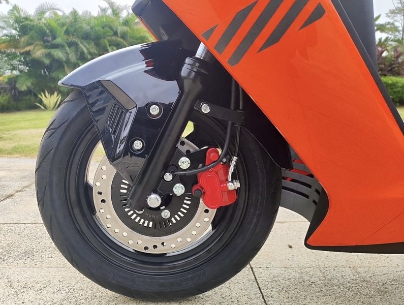 Xe ga 150cc giá 22 triệu đồng đẹp hiện đại, trang bị chẳng kém SH Mode, rẻ hơn cả Vision, chỉ ngang xe số Wave Alpha khuấy đảo thị trường - Ảnh 4. Xe ga 150cc giá 22 triệu đồng đẹp hiện đại, trang bị chẳng kém SH Mode, rẻ hơn cả Vision, chỉ ngang xe số Wave Alpha khuấy đảo thị trường - Ảnh 4.