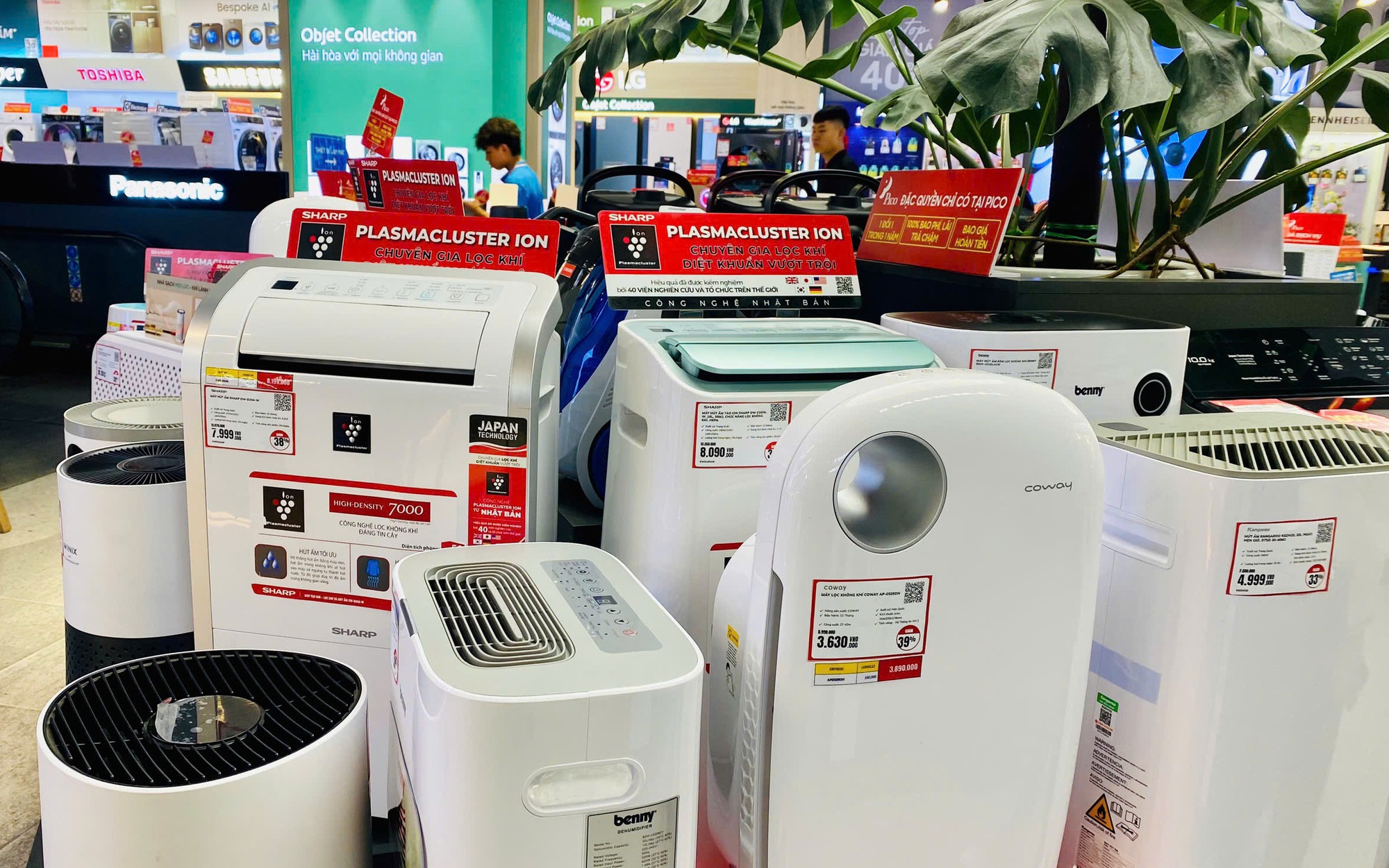 Hà Nội ô nhiễm tăng cao, máy lọc không khí LG, Sharp, Cuckoo, Coway, Daikin… bất ngờ được ‘săn lùng’