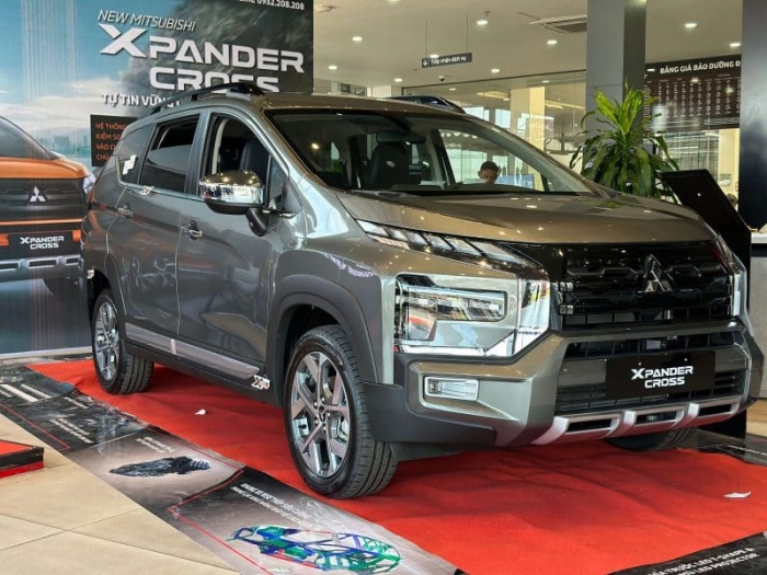 Giá lăn bánh Mitsubishi Xpander Cross mới nhất siêu rẻ còn kèm ưu đãi khủng, Suzuki XL7 lo chạy đua doanh số - Ảnh 5.