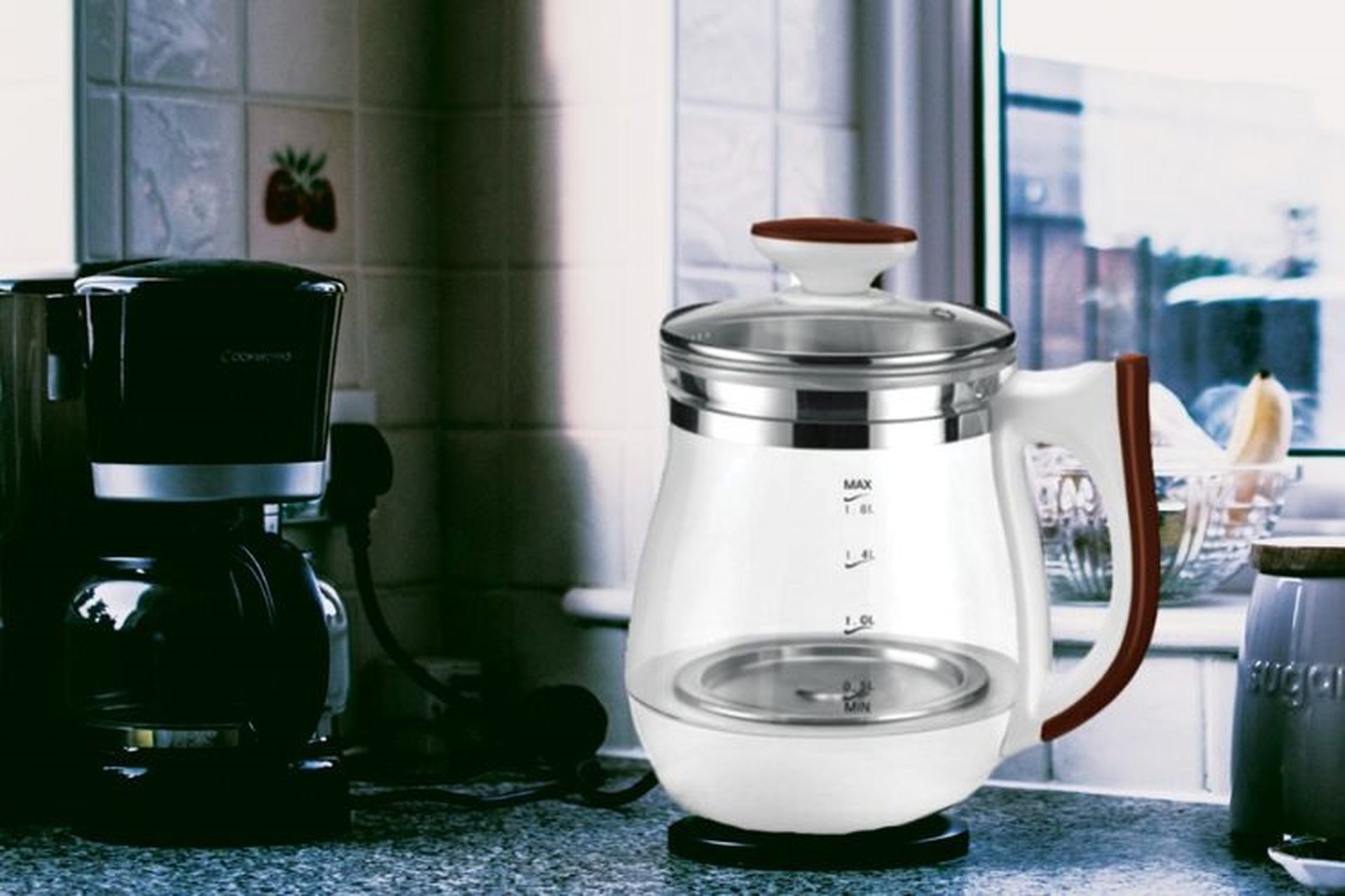 Đây mới là những cách kéo dài tuổi thọ cho ấm siêu tốc và tiết kiệm điện- Ảnh 4. Đây mới là những cách kéo dài tuổi thọ cho ấm siêu tốc và tiết kiệm điện- Ảnh 4.