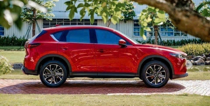 Giá lăn bánh Mazda CX-5 mới nhất hấp dẫn không ngờ, Honda CR-V chịu áp lực lớn về doanh số- Ảnh 3.