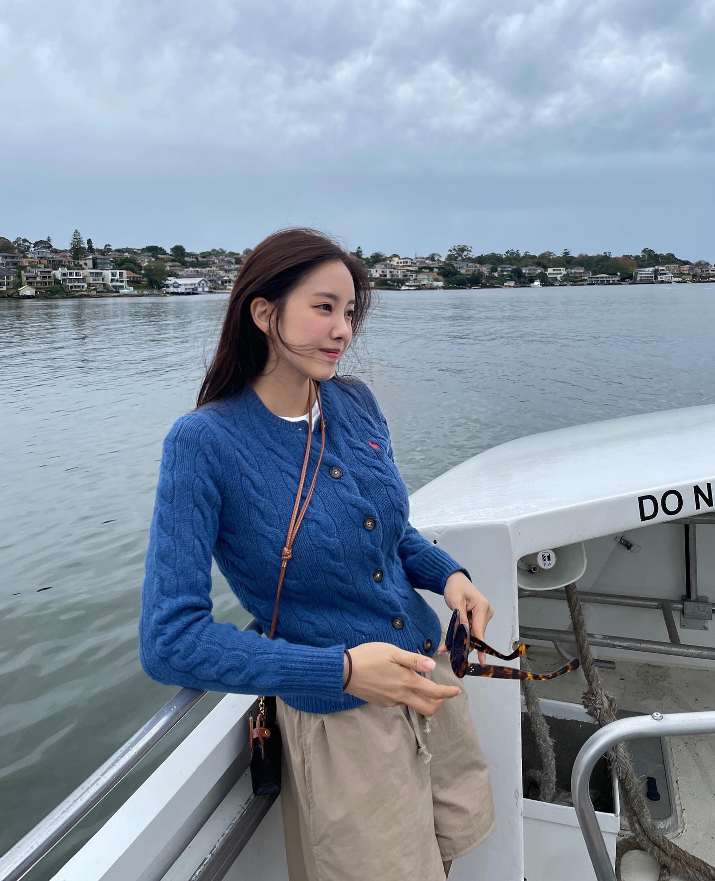 Thành viên sắp lấy chồng của nhóm T-ara: Gu thời trang cực đỉnh, là hình mẫu mặc đẹp cho phụ nữ U40- Ảnh 1. Thành viên sắp lấy chồng của nhóm T-ara: Gu thời trang cực đỉnh, là hình mẫu mặc đẹp cho phụ nữ U40- Ảnh 1.
