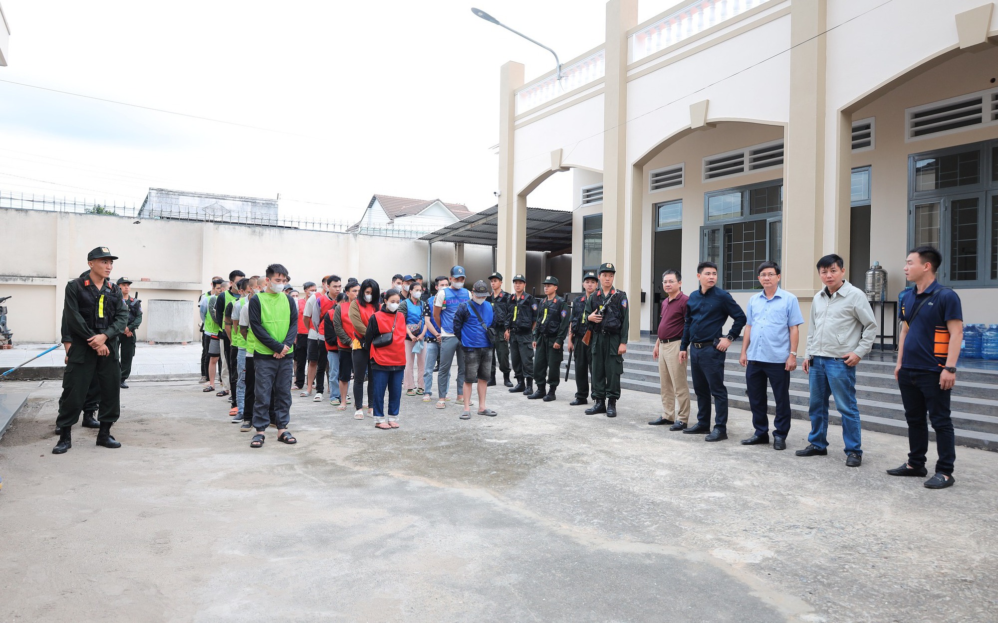 Chiêu trò lừa đảo &quot;làm nhiệm vụ TikTok&quot; của nhóm &quot;doanh nhân thành đạt&quot;