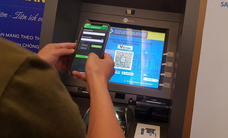 Không may bị nuốt thẻ ATM, đây là cách lấy lại dễ dàng, không mất nhiều thời gian chờ đợi- Ảnh 2.