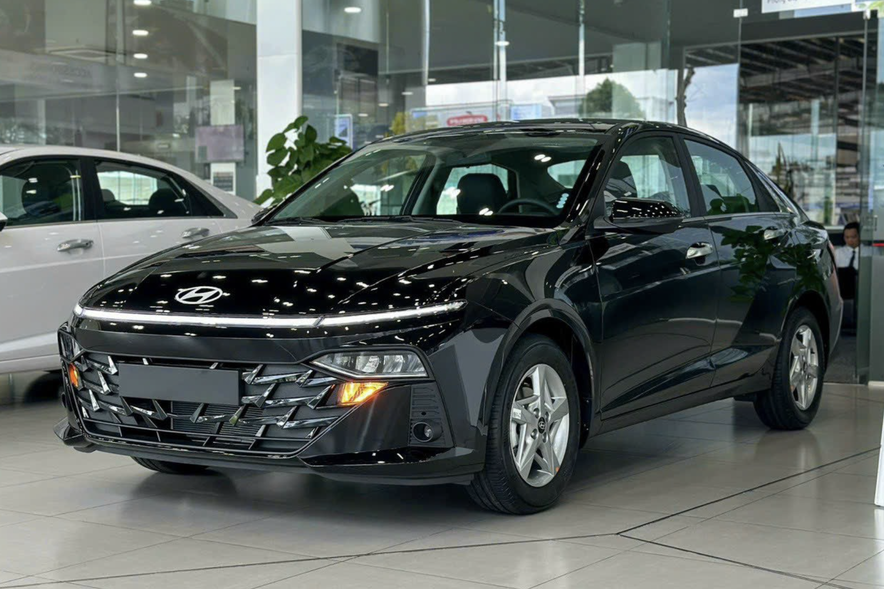 Xe sedan hạng B giảm giá kỷ lục hàng chục triệu đồng: Honda City, Toyota Vios còn bao nhiêu? - Ảnh 4. Xe sedan hạng B giảm giá kỷ lục hàng chục triệu đồng: Honda City, Toyota Vios còn bao nhiêu? - Ảnh 4.