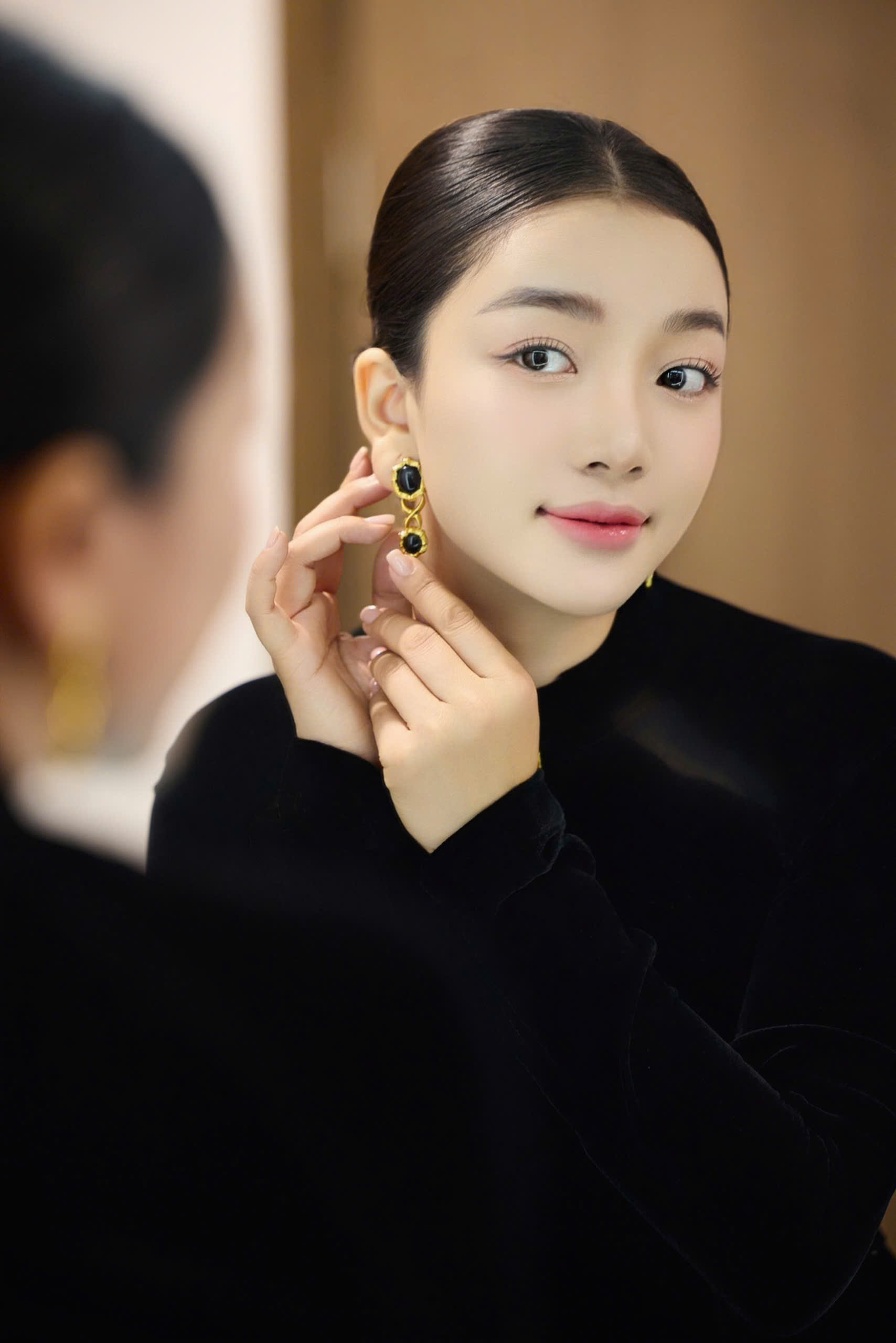 'Họa mi bán cổ điển' Phạm Thu Hà: 'Hôn nhân không phải là đích đến bắt buộc'- Ảnh 4. 'Họa mi bán cổ điển' Phạm Thu Hà: 'Hôn nhân không phải là đích đến bắt buộc'- Ảnh 4.