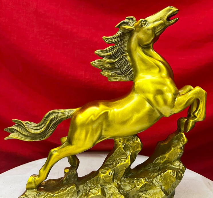 Vật phẩm phong thủy phòng khách giúp 12 con giáp chiêu tài lộc - Ảnh 7.