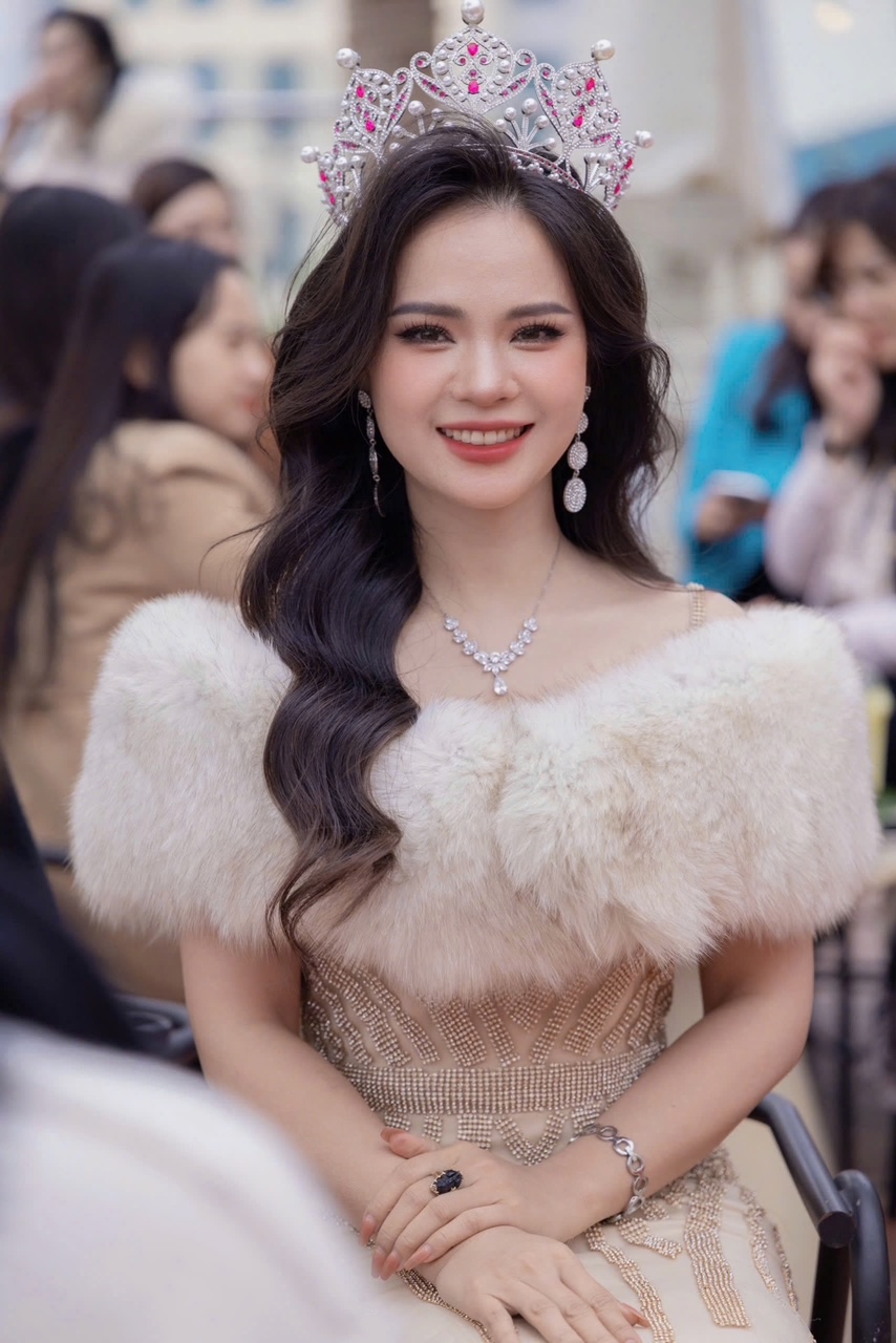 Hoa hậu Bắc Ninh Đào Thị Ngân mong muốn cải thiện đời sống của người kém may mắn - Ảnh 6.