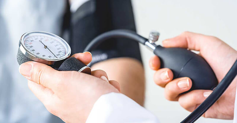 Đo huyết áp tại nhà cần làm đúng điều này để có kết quả chính xác nhất - Ảnh 3.