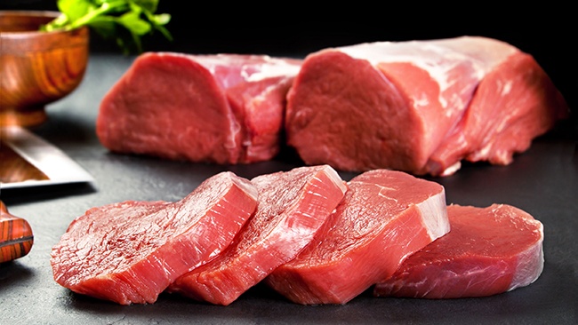 7 mẹo luộc thịt trắng đẹp, không bị khô bở, giữ vị ngọt tự nhiên - Ảnh 1.
